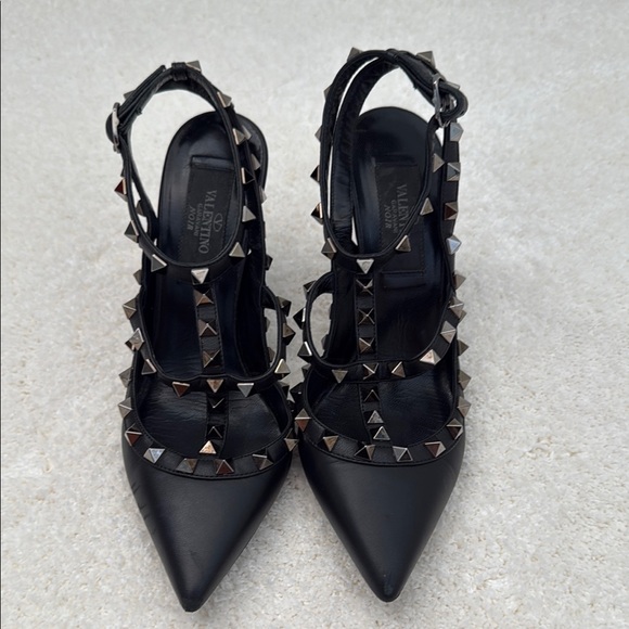 Valentino heels - Picture 1 of 4